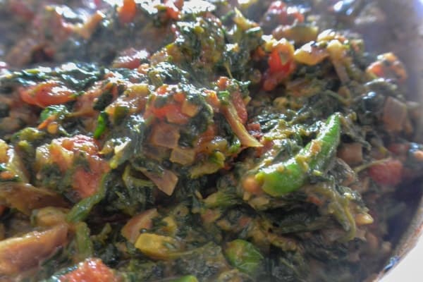 Spicy Peanut Spinach