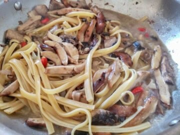 Garlic Mushroom Fettuccine