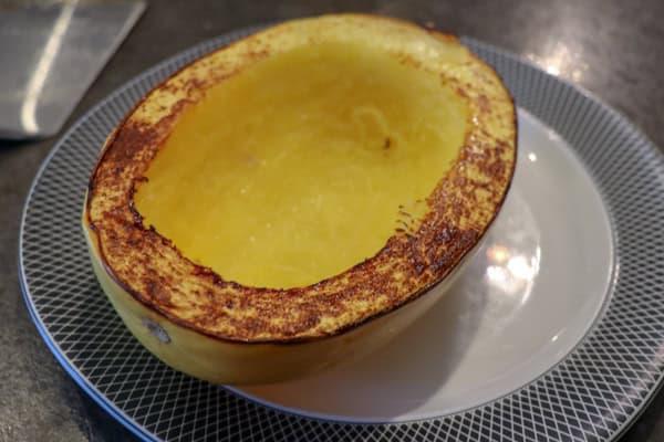 Cacio E Pepe Spaghetti Squash