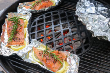 Grilled Salmon with Dill Sauce and Potatoes