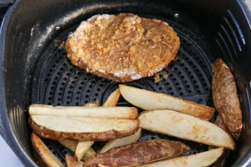 Air Fryer Country Fried Steak