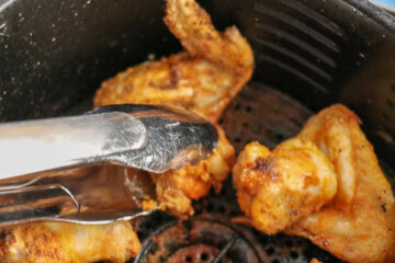 Air Fryer Spicy Chicken Wings