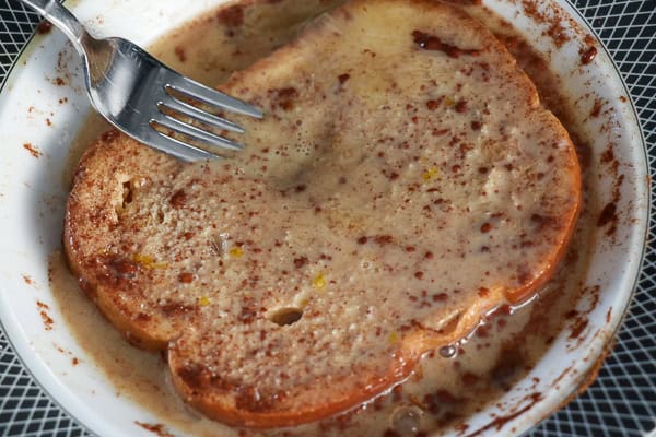 Bread dipped in egg and spices