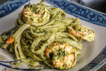 Pesto shrimp pasta