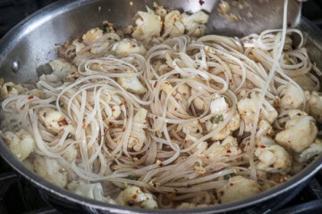 Cauliflower Pad Thai