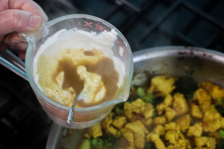 Making Spicy Curry Chicken and Broccoli