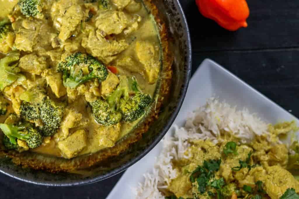 Spicy Curry Chicken and Broccoli