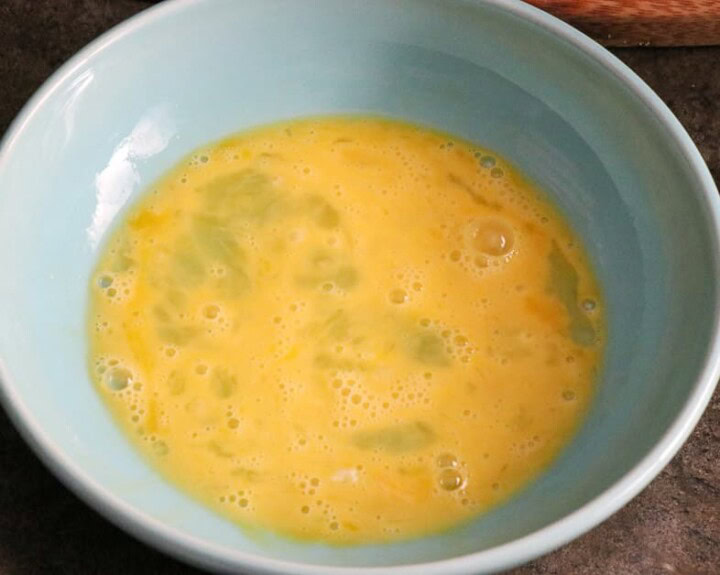 Egg for breading