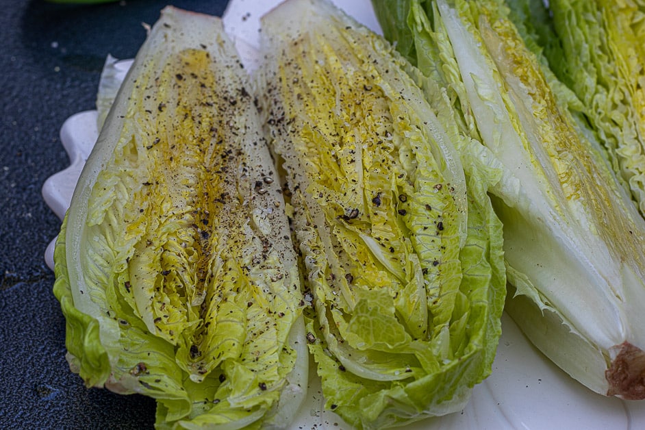 Steps to grilled Caesar salad