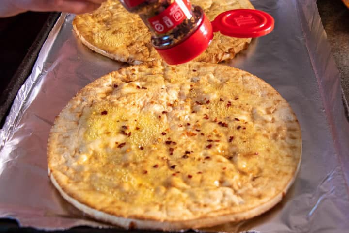 Pizza crust with cheese