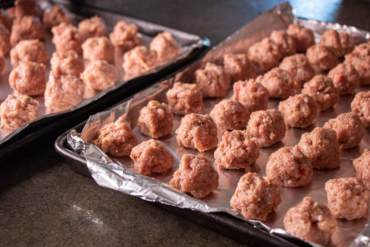 Tray of meatball