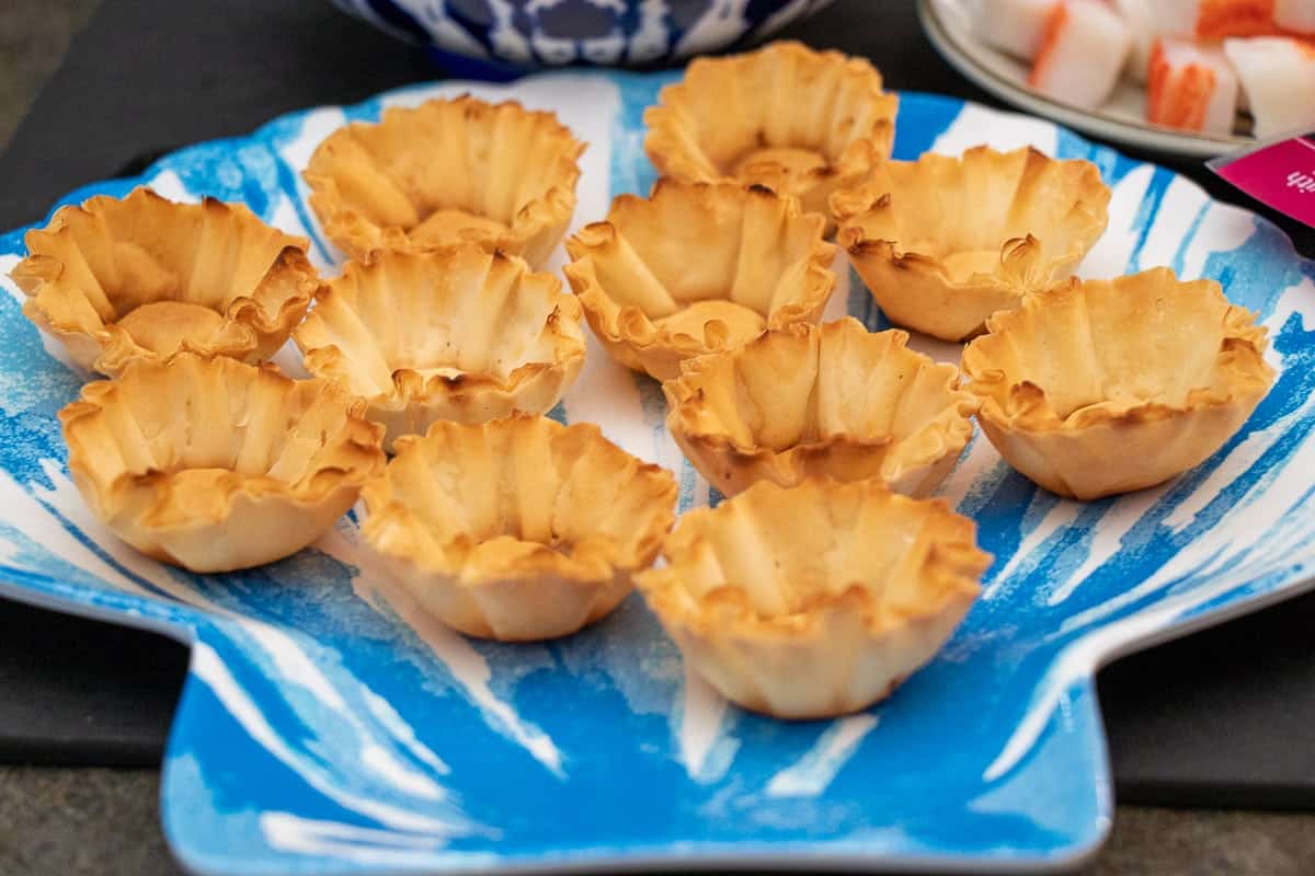 Crab and cucumber phyllo cups