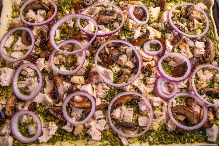 Sheet Pan Chicken pesto Pizza