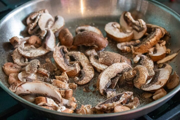 Cooked Sliced Mushrooms