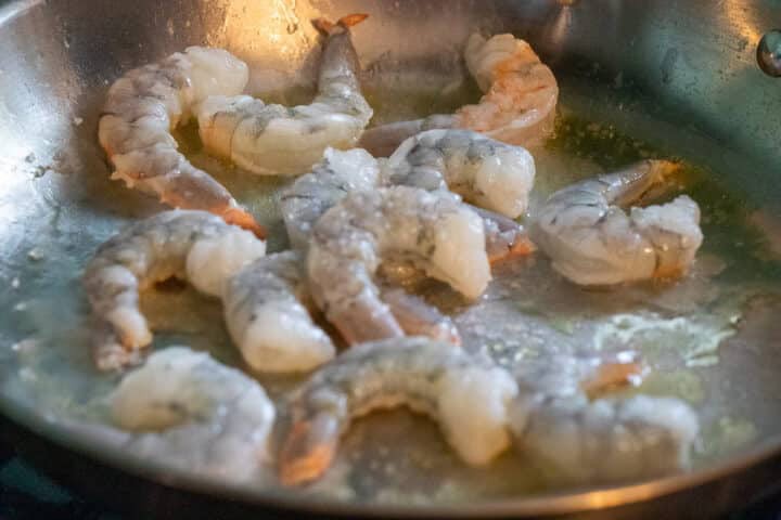 Shrimp in a pan