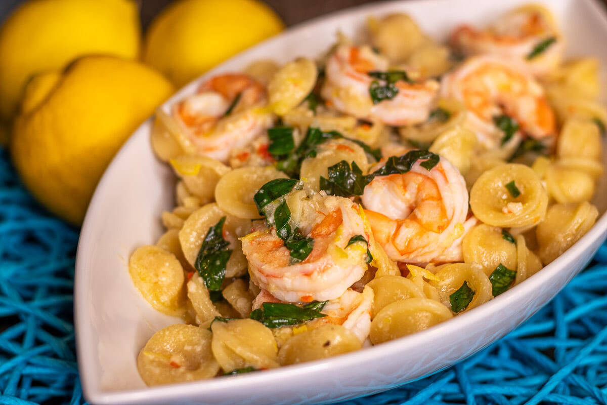 Shrimp and pasta in a bowl