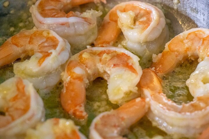 Shrimp in a pan