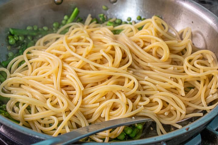 Lemon Asparagus Pasta