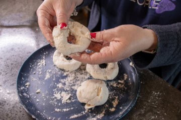 Forming Bagles