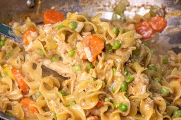 Tuna Noodle Helper in a Pan