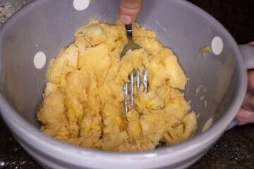 Banana smashed with a fork