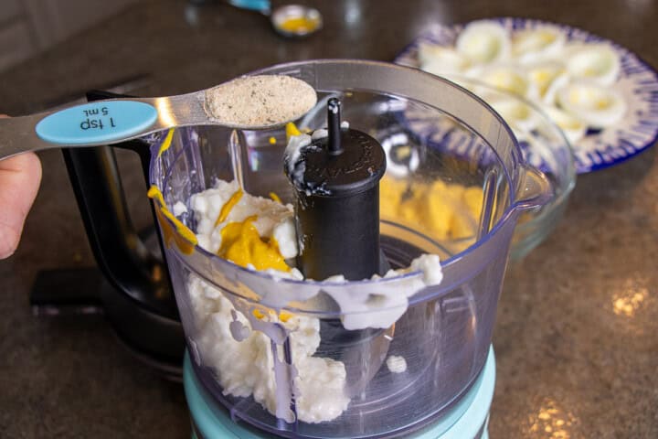 Cottage Cheese Sauce in a Food Processor for Deviled Eggs. Deviled eggs recipe